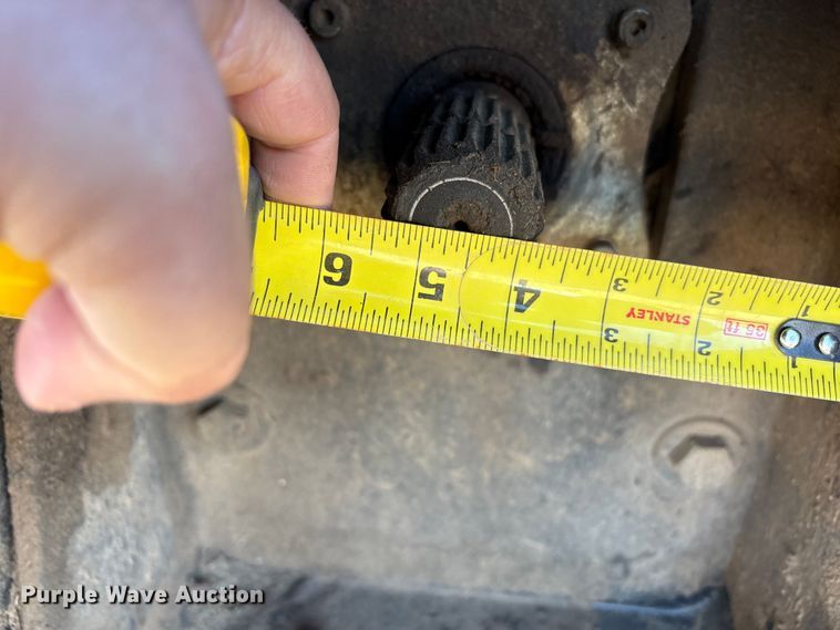 image for item EF6264 2015 Case Magnum 220 MFWD tractor