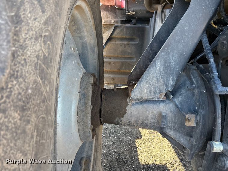 image for item EF6264 2015 Case Magnum 220 MFWD tractor