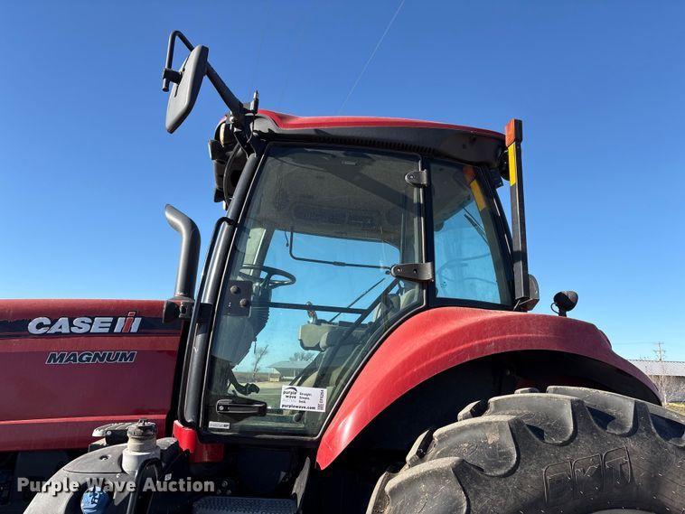 image for item EF6264 2015 Case Magnum 220 MFWD tractor
