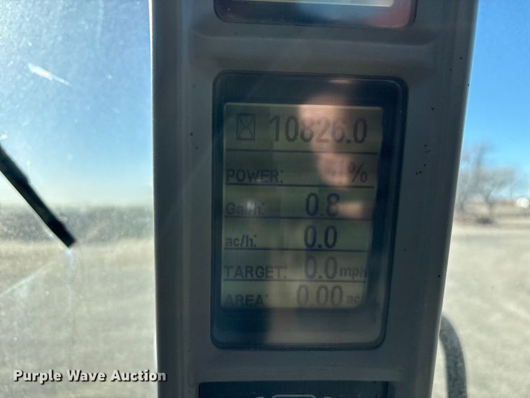 image for item EF6264 2015 Case Magnum 220 MFWD tractor