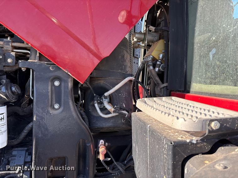 image for item EF6264 2015 Case Magnum 220 MFWD tractor