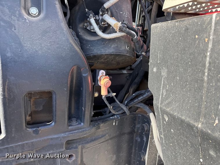 image for item EF6264 2015 Case Magnum 220 MFWD tractor