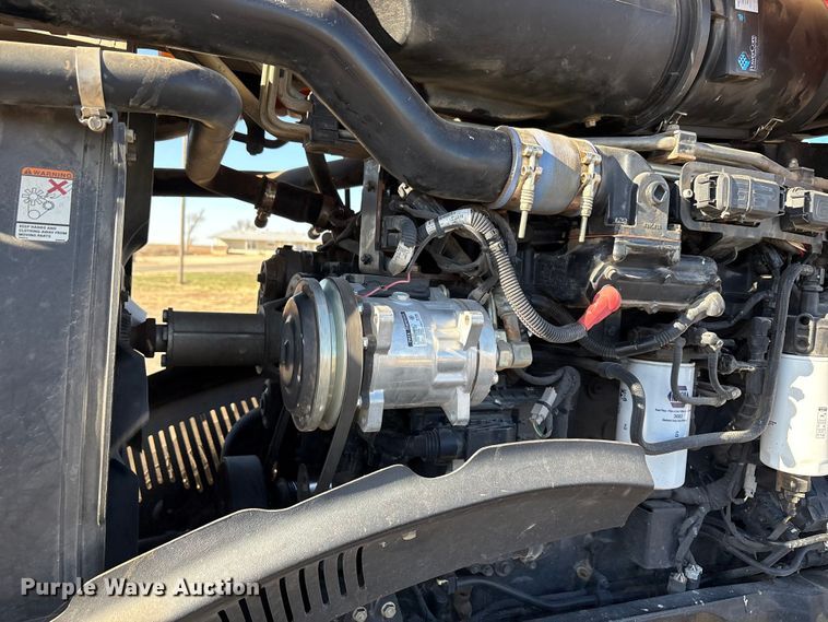 image for item EF6264 2015 Case Magnum 220 MFWD tractor