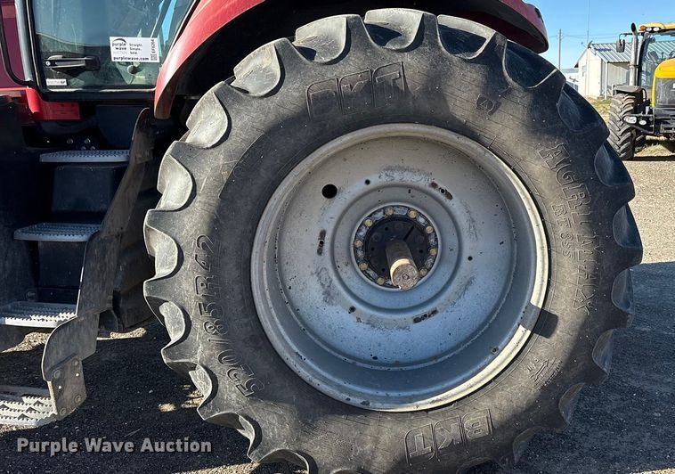 image for item EF6264 2015 Case Magnum 220 MFWD tractor