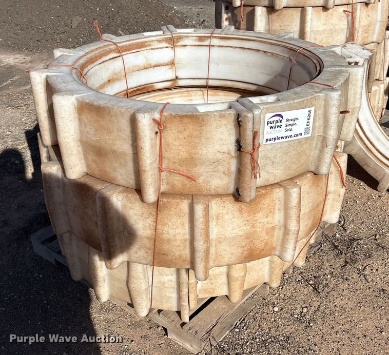 image for item EF6265 Plastic tires