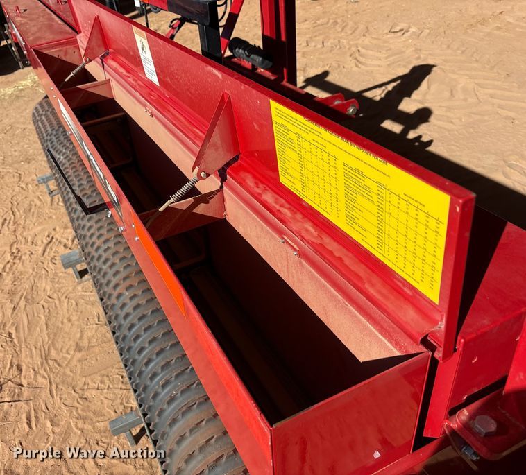 image for item EF6266 2020 Landoll SSBP12 seeder