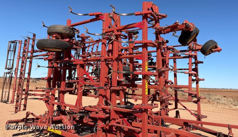 image for item EF6267 Sunflower 5053-46 field cultivator