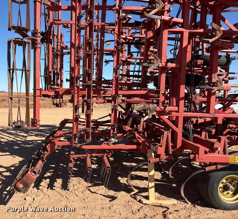 image for item EF6267 Sunflower 5053-46 field cultivator