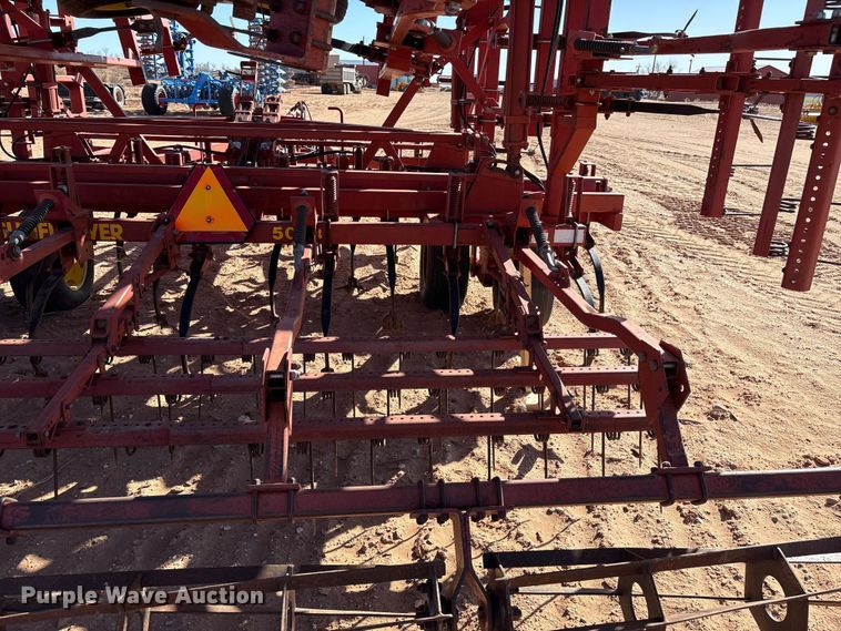 image for item EF6267 Sunflower 5053-46 field cultivator