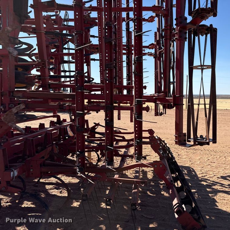 image for item EF6267 Sunflower 5053-46 field cultivator