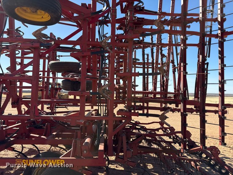 image for item EF6267 Sunflower 5053-46 field cultivator