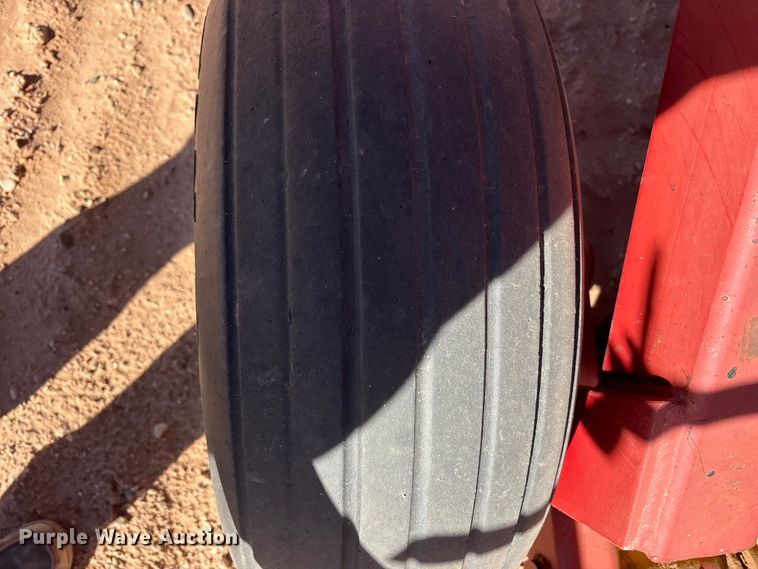 image for item EF6267 Sunflower 5053-46 field cultivator