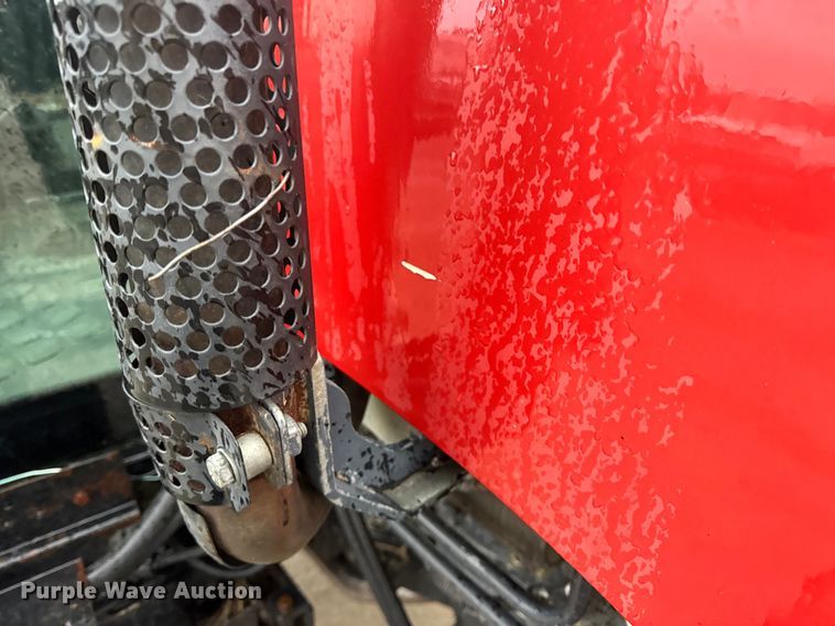 image for item EN0779 2010 Case IH Farmall 95 MFWD tractor