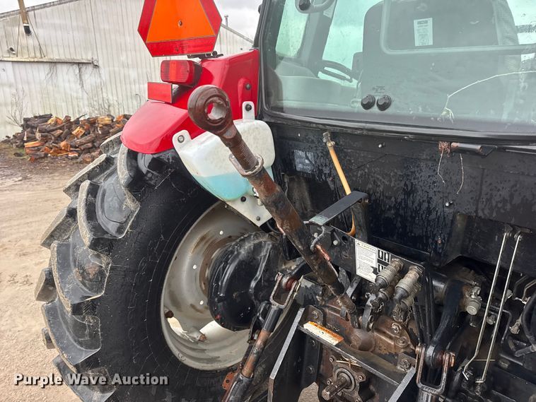 image for item EN0779 2010 Case IH Farmall 95 MFWD tractor