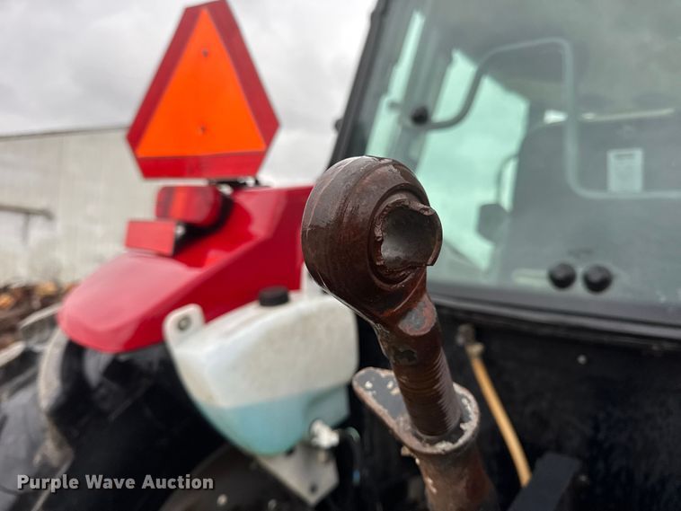 image for item EN0779 2010 Case IH Farmall 95 MFWD tractor