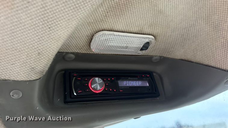 image for item EN0779 2010 Case IH Farmall 95 MFWD tractor