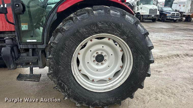 image for item EN0779 2010 Case IH Farmall 95 MFWD tractor