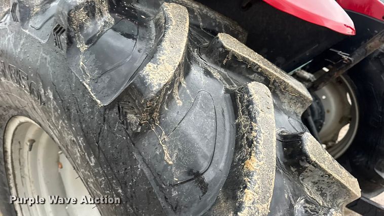 image for item EN0779 2010 Case IH Farmall 95 MFWD tractor