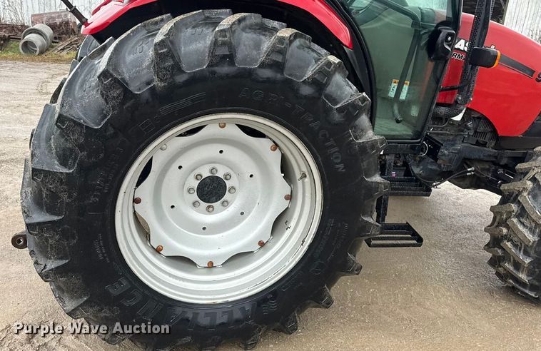 image for item EN0779 2010 Case IH Farmall 95 MFWD tractor
