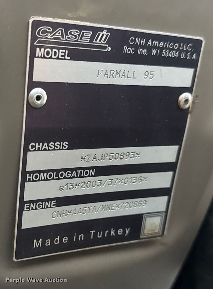 image for item EN0779 2010 Case IH Farmall 95 MFWD tractor