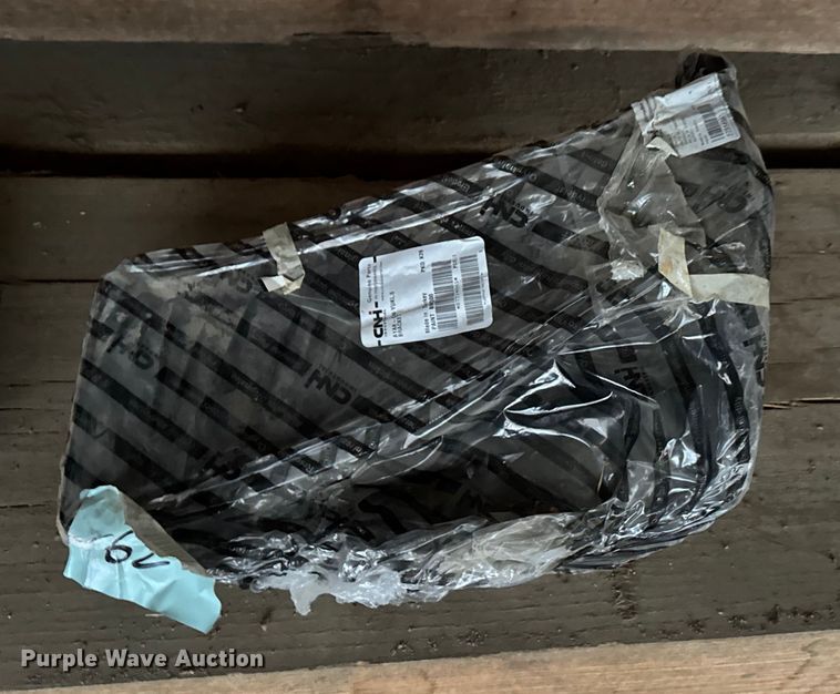 image for item EN0779 2010 Case IH Farmall 95 MFWD tractor