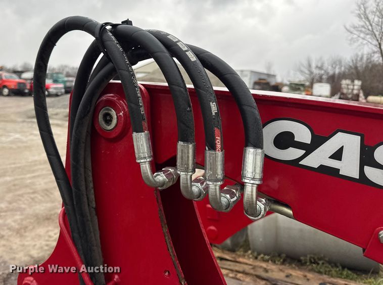 image for item EN0780 Case IH L630 Tractor Loader