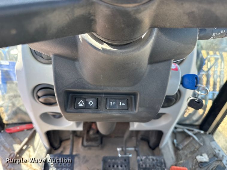 image for item EP0881 2023 New Holland Powerstar 75 MFWD tractor