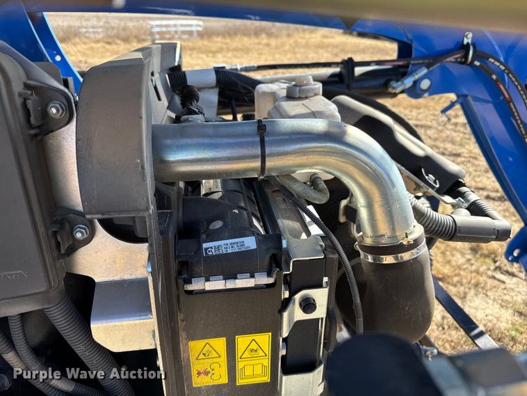 image for item EP0881 2023 New Holland Powerstar 75 MFWD tractor