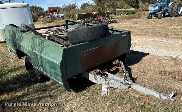image for item EP0883 Pickup truck bed trailer