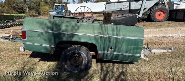 image for item EP0883 Pickup truck bed trailer