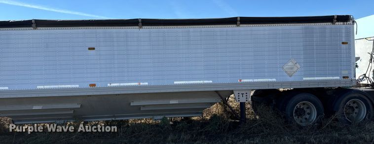 image for item EP0886 2001 Timpte grain trailer
