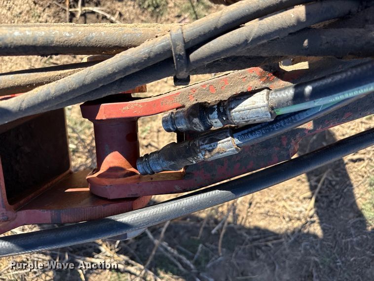 image for item EP2720 Sunflower 3050-35 field cultivator