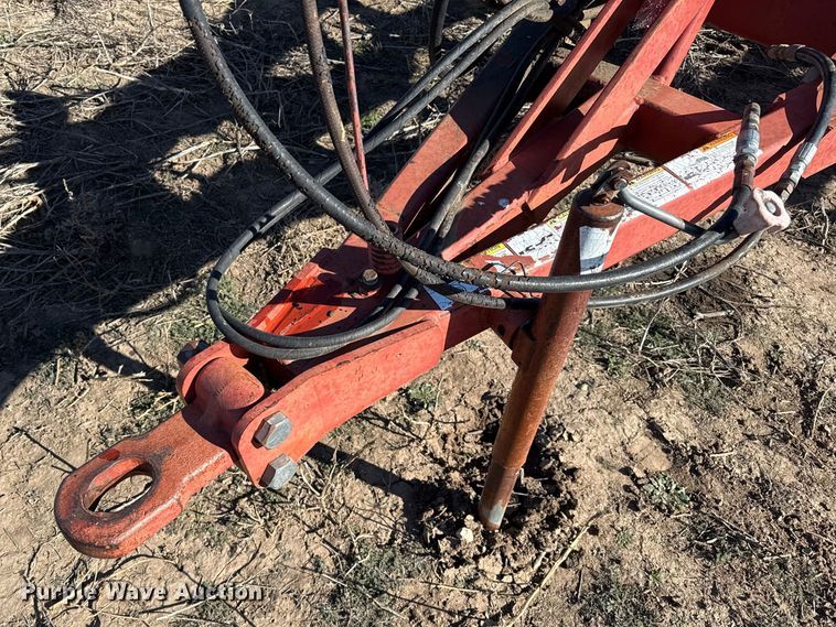 image for item EP2720 Sunflower 3050-35 field cultivator