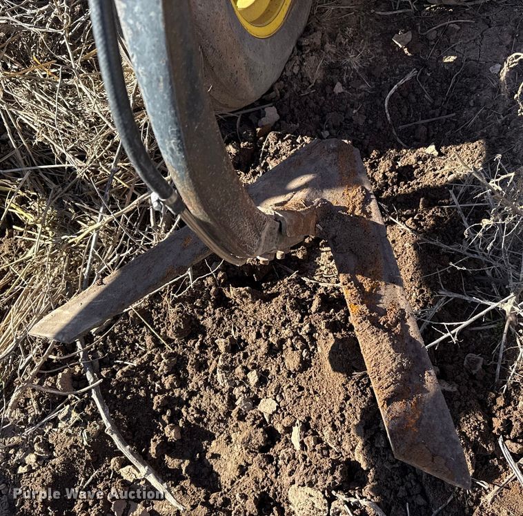 image for item EP2720 Sunflower 3050-35 field cultivator