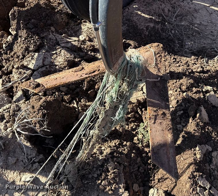 image for item EP2720 Sunflower 3050-35 field cultivator