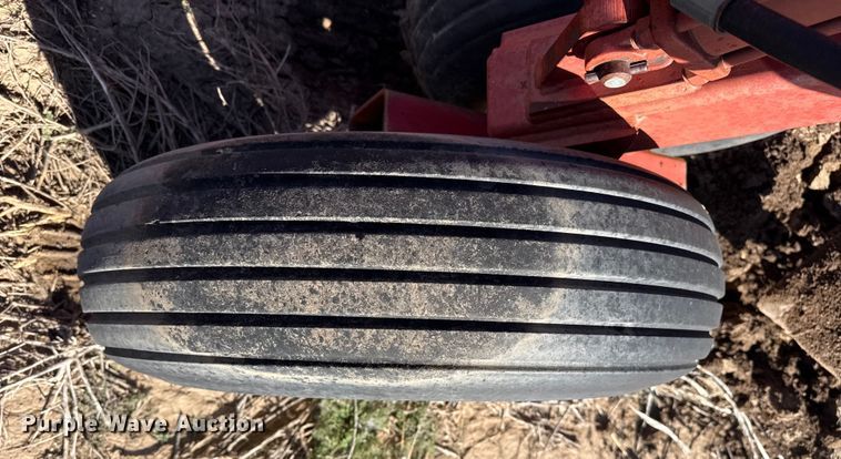 image for item EP2720 Sunflower 3050-35 field cultivator