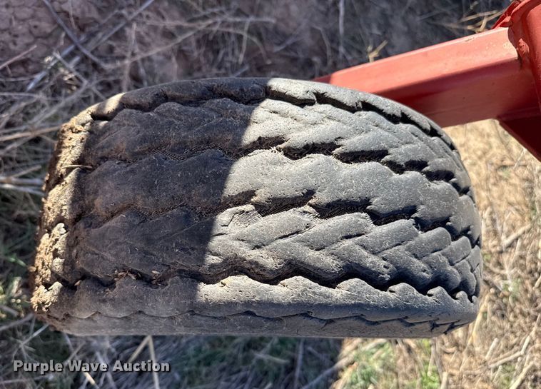 image for item EP2720 Sunflower 3050-35 field cultivator