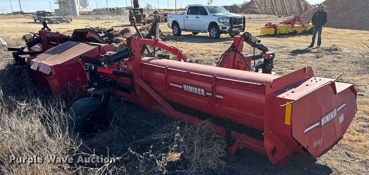 image for item EP2723 Hiniker 5630 flail mower