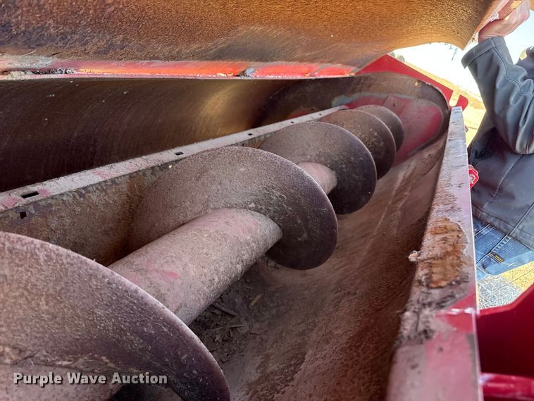 image for item EP2723 Hiniker 5630 flail mower