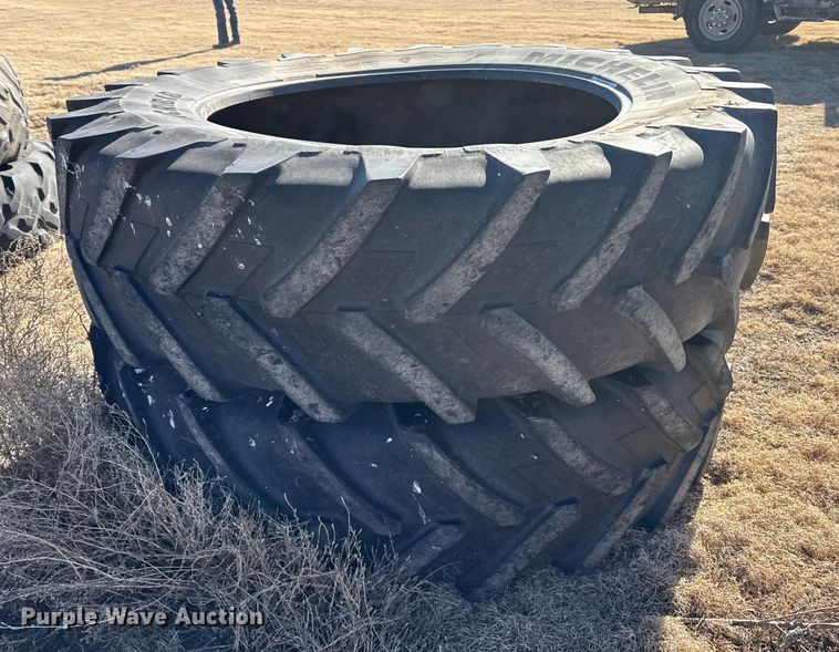 image for item EP2725 (2) tires