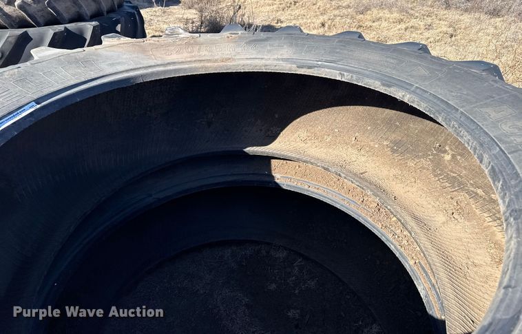 image for item EP2725 (2) tires