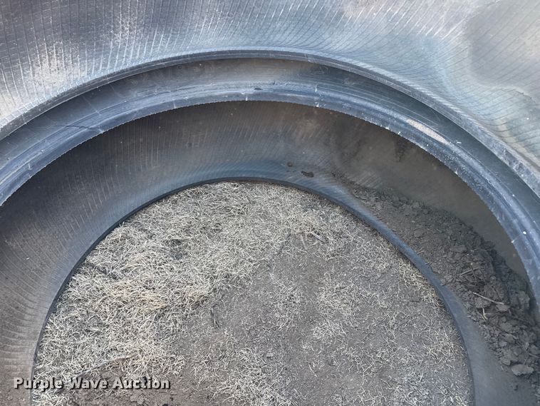 image for item EP2725 (2) tires