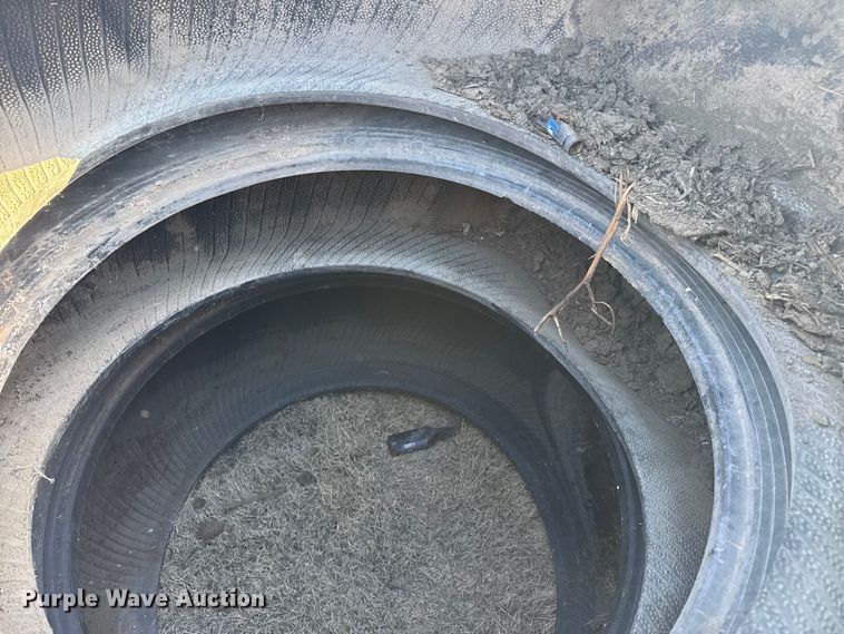 image for item EP2726 (3) tires