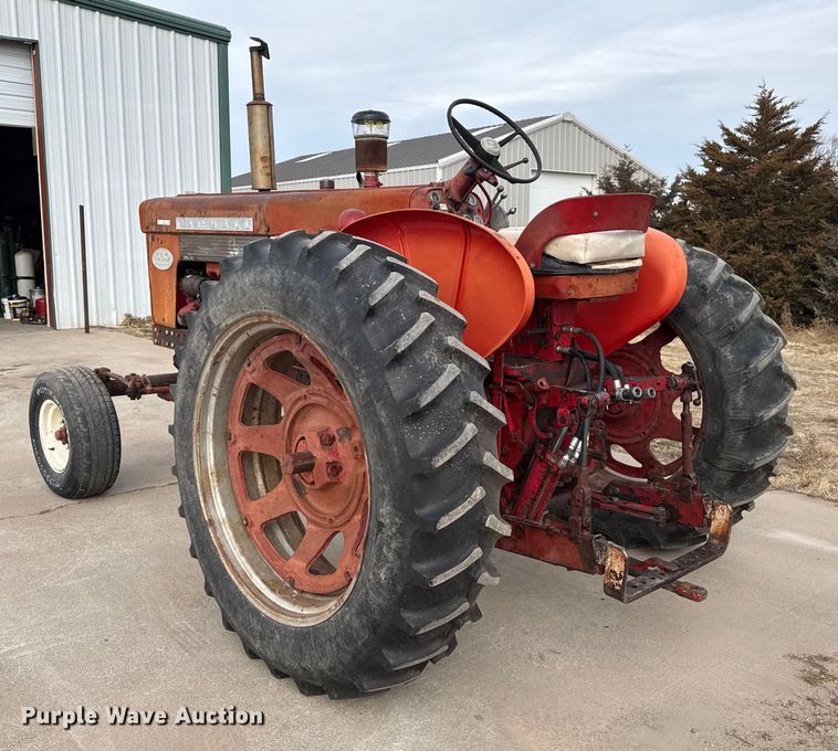 image for item EP2741 1961 McCormick Farmall 560D tractor