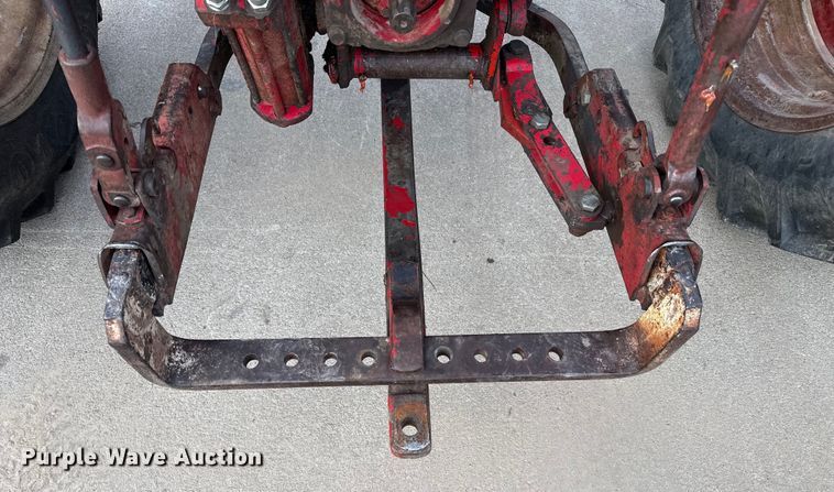 image for item EP2741 1961 McCormick Farmall 560D tractor