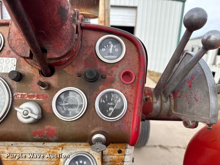 image for item EP2741 1961 McCormick Farmall 560D tractor