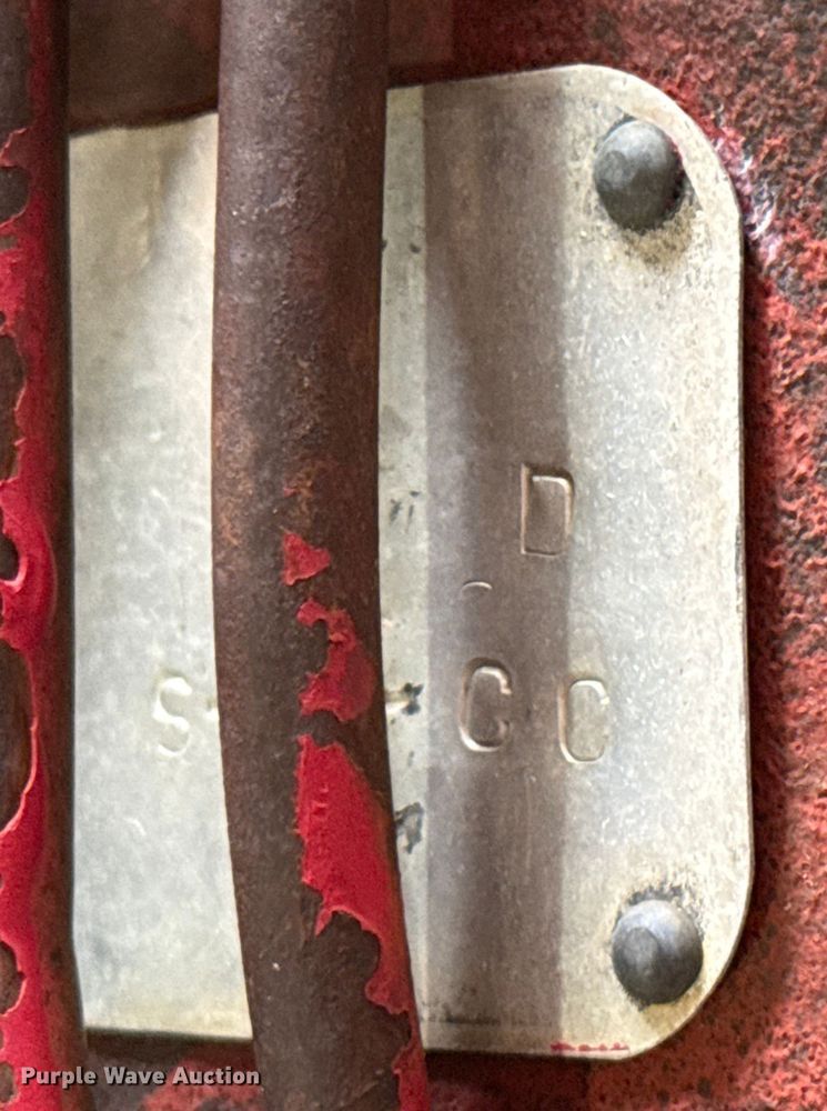 image for item EP2741 1961 McCormick Farmall 560D tractor