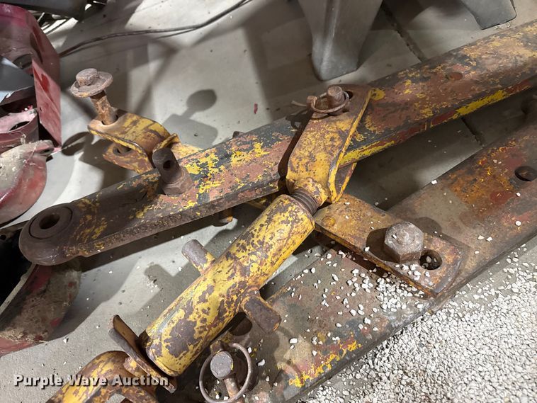 image for item EP2742 Three point hitch