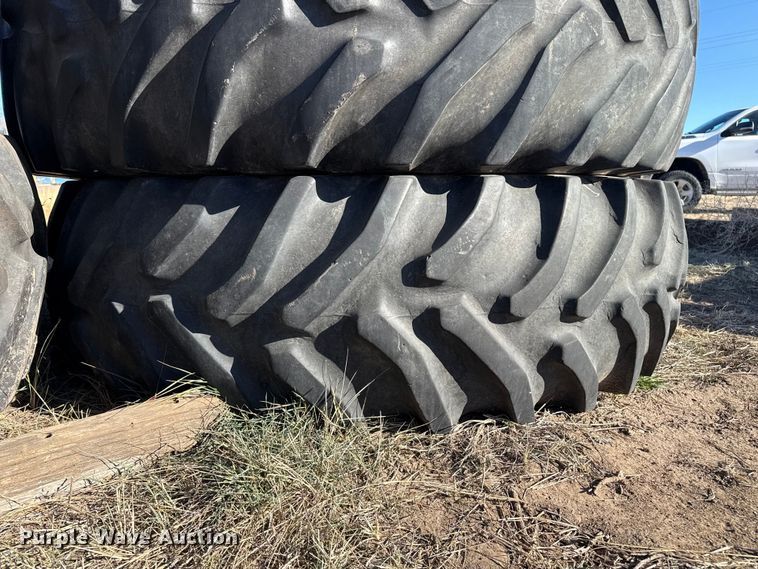 image for item EP2747 (4) 520/85R42 tires