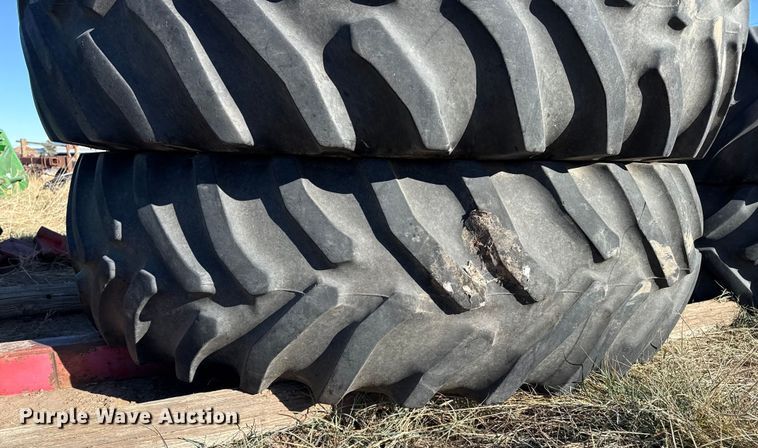 image for item EP2747 (4) 520/85R42 tires